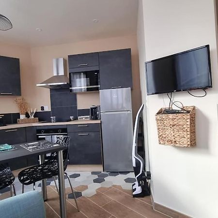Studio Refait A Neuf Classe 3 Etoiles Châtel-Guyon Exteriér fotografie